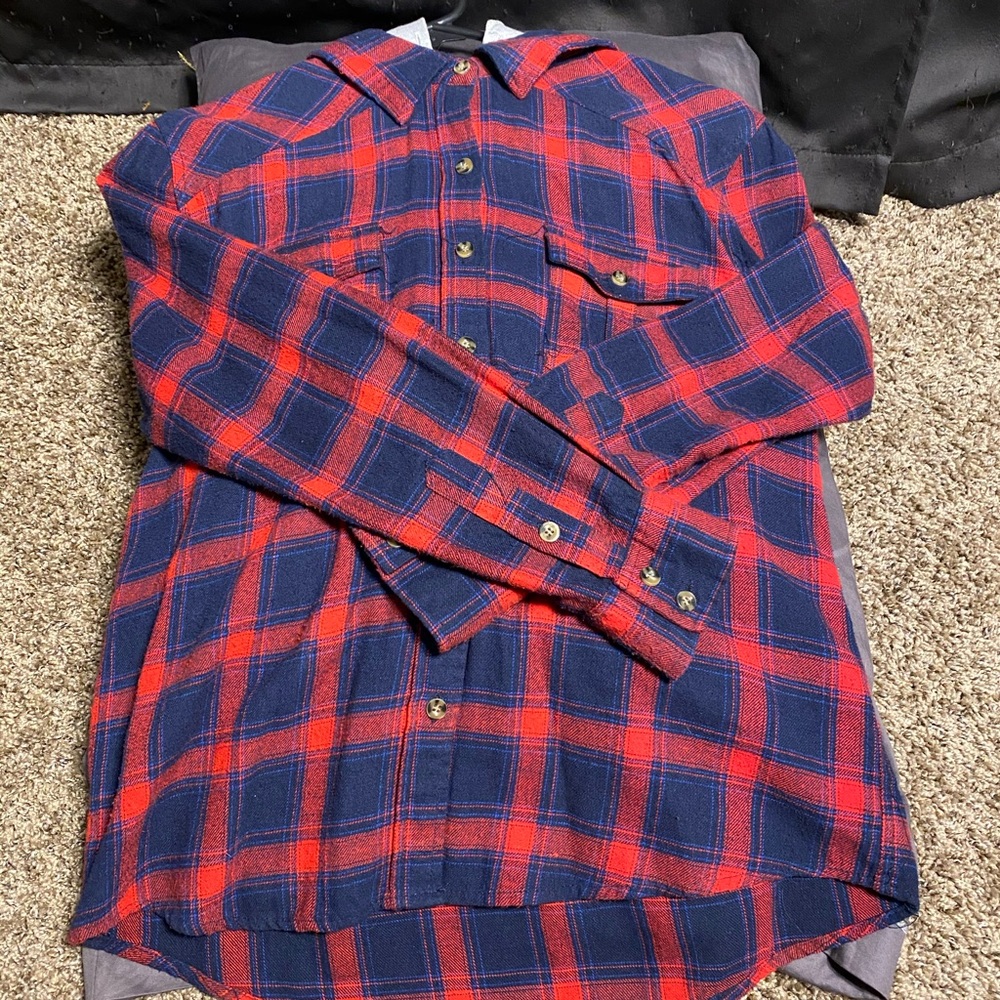 Plad flannel with hoodie . Size medium , red/blue